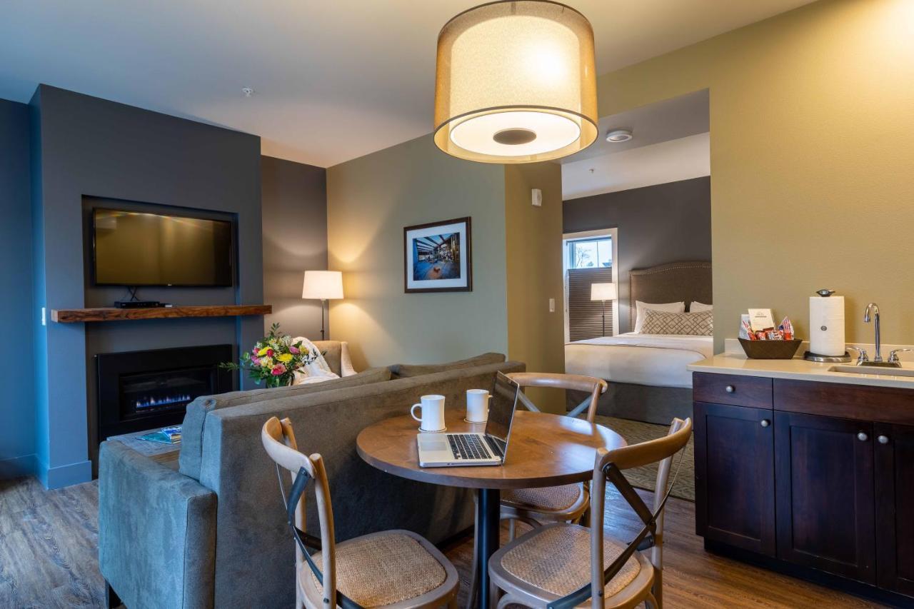Inn At Lynden Extérieur photo