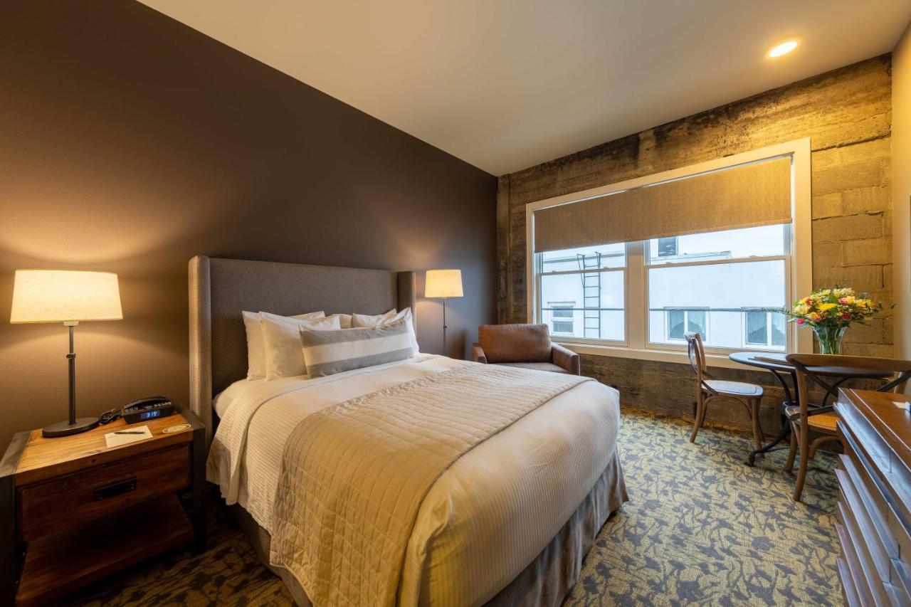 Inn At Lynden Extérieur photo