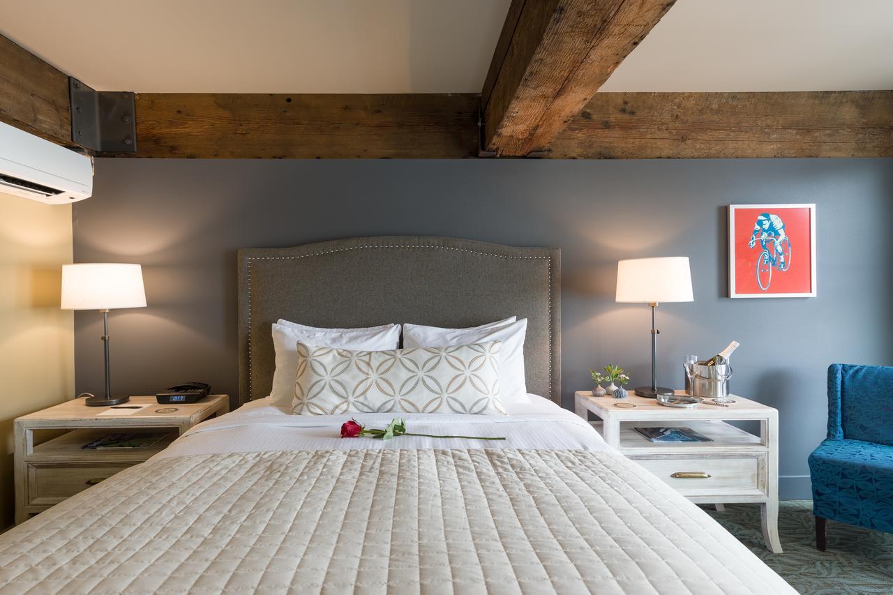 Inn At Lynden Extérieur photo
